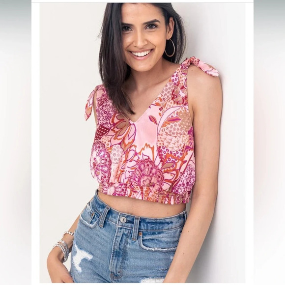 Free People Tops - NWT Free People Weekend in Montauk Smocked Crop Tie Strap Tank Size XS